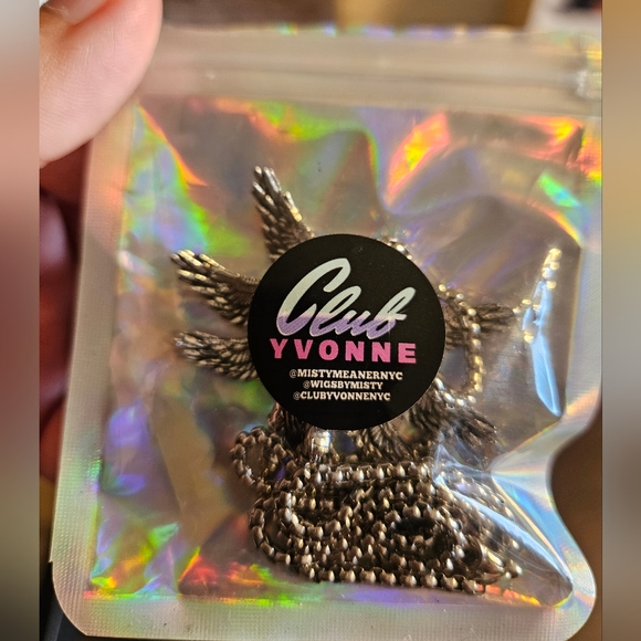 Unisex Winged Demigod Necklace - Picture 5 of 5